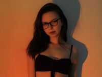 girl chat room BeatrixHessey