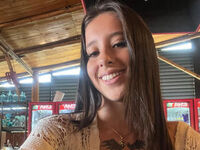 livesex camera BellaLeroi