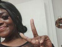 camgirl playing with sex toy BratLife