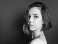 fingering webcam girl EllaLein