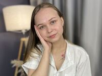 naked webcam girl picture ElwynaBucher