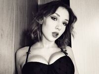 camwhore masturbating with dildo HildAllman