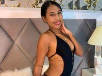 live webcam performer LinethBarns