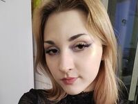 live chatroom MakkyPiercen