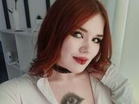 girl webcam MiaPerls