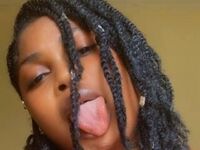 cam girl playing with sextoy Nikimi